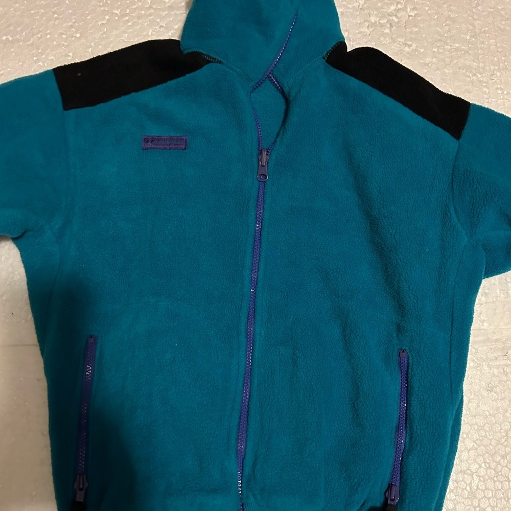 Vintage Woman’s Columbia 90s zip up sweater small